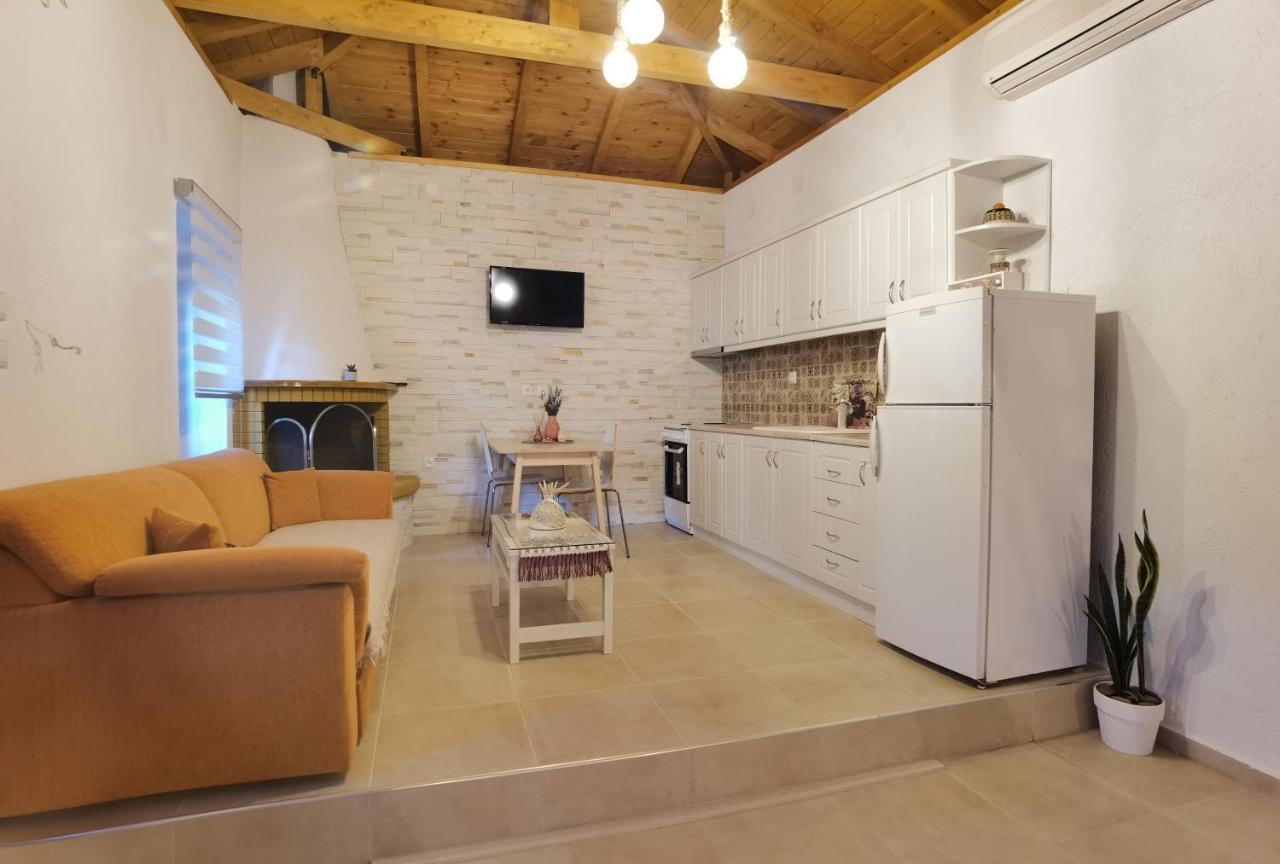 Elaion Thea-Nies Villa Sourpi ภายนอก รูปภาพ